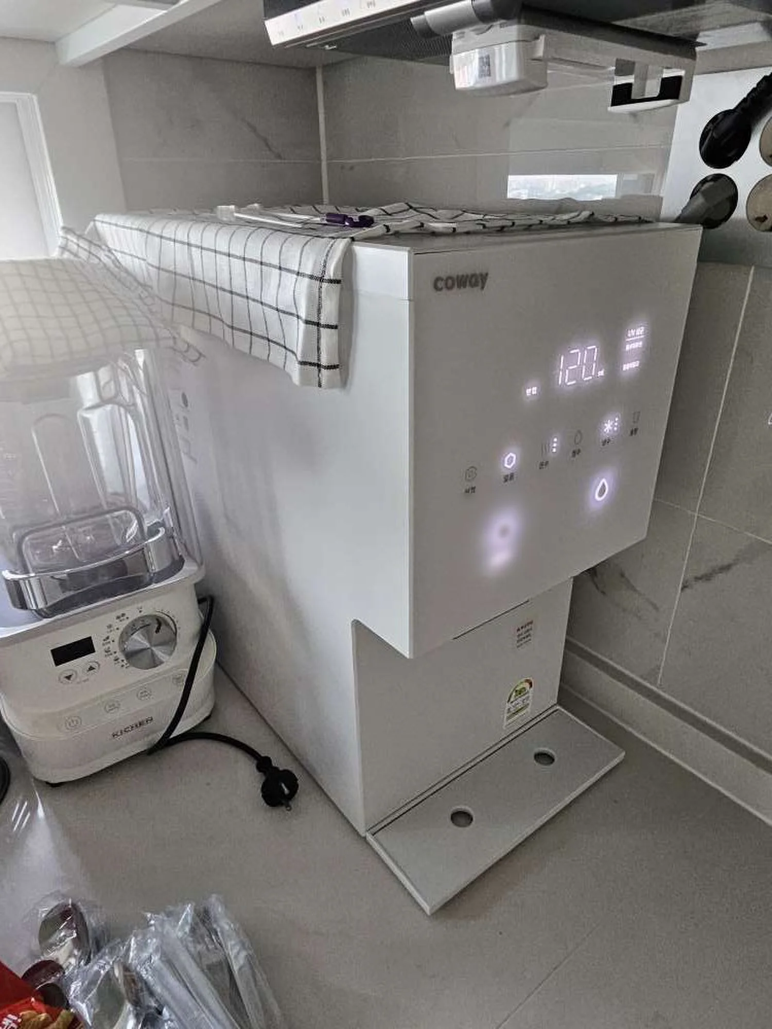 일산동 아이콘 얼음정수기 오리지널 CHPI-7400N 설치사례
